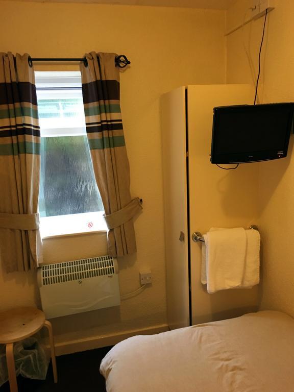 Redbeck Motel Wakefield Εξωτερικό φωτογραφία