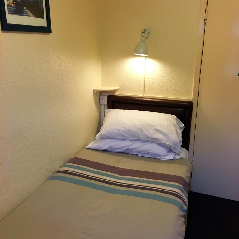 Redbeck Motel Wakefield Εξωτερικό φωτογραφία