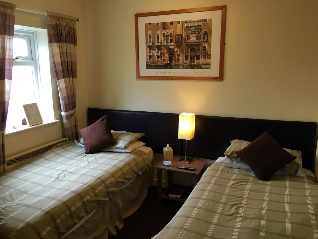 Redbeck Motel Wakefield Εξωτερικό φωτογραφία