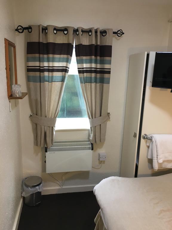 Redbeck Motel Wakefield Εξωτερικό φωτογραφία